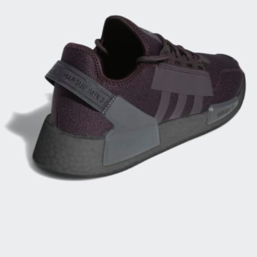 ⭐️Host Pick⭐️ NIB New Adidas Originals NMD R1.V2 Athletic Shoes, 7/10/12/11 - Picture 7 of 10